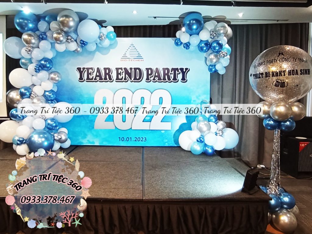 Year End Party Công Ty BIO-TECHEM với backdrop và quả jumboo đẹp